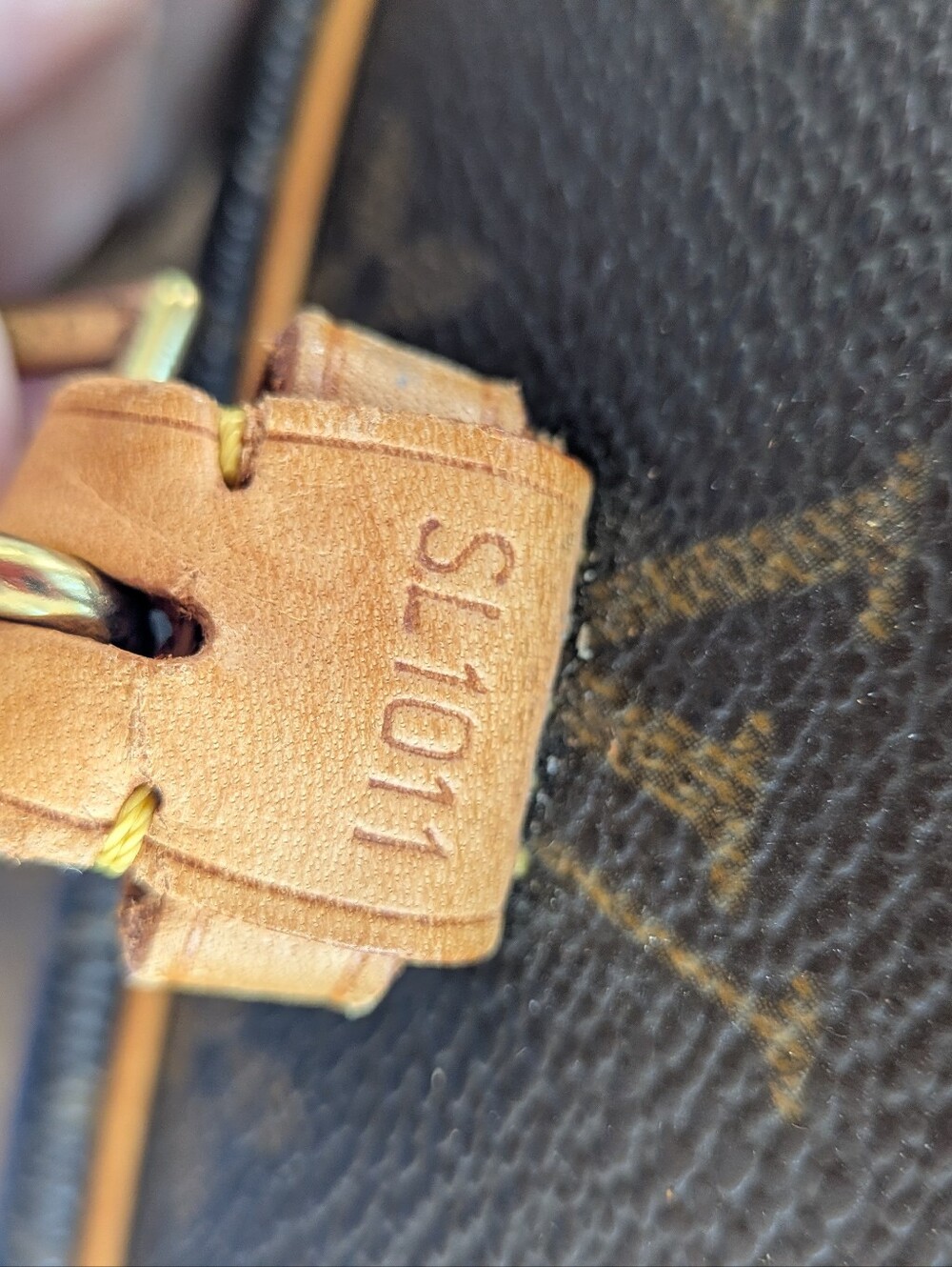 Vintage Louis Vuitton Sologne Crossbody - Picture 2 of 15